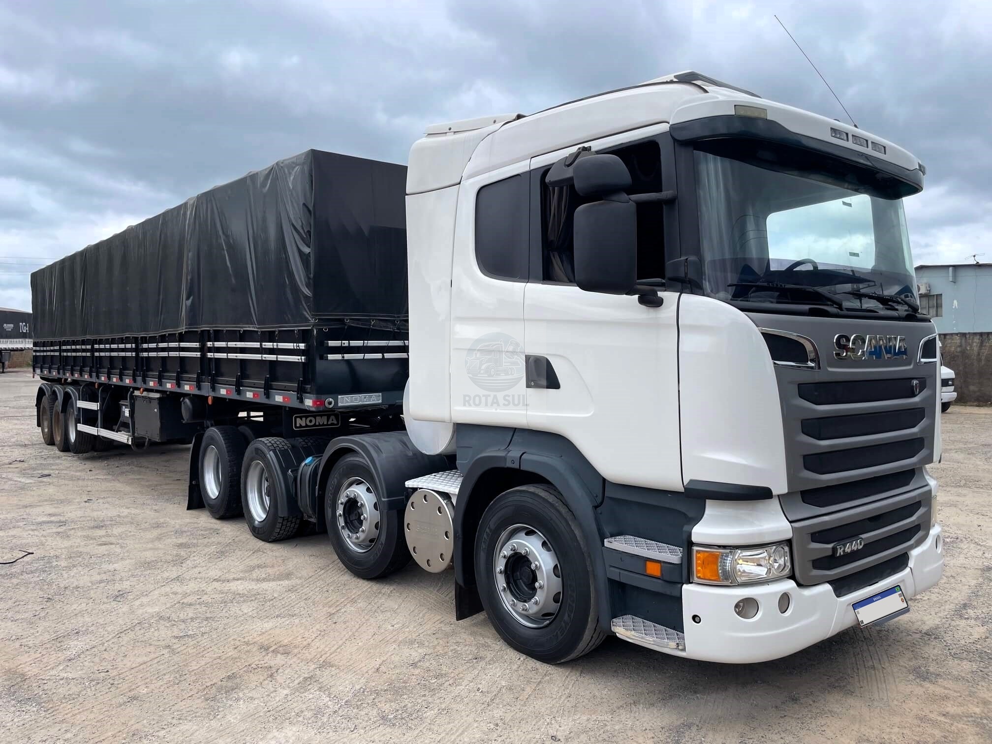 Scania R-440 8x2 com LS Noma 13/13