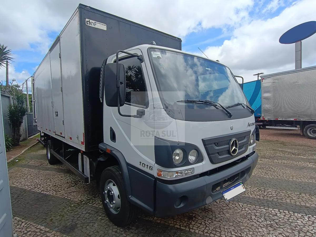 Mercedes-Benz Accelo 1016 12/12
