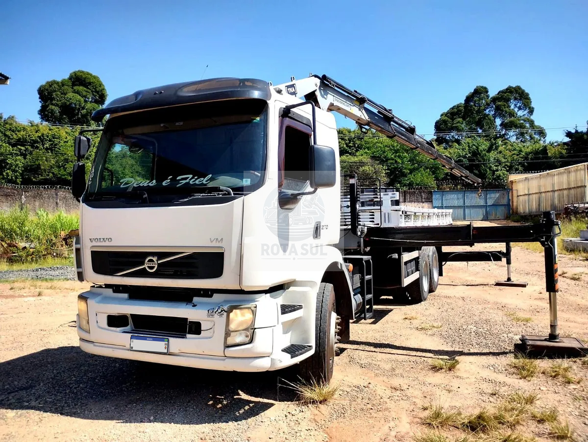 Volvo VM270 6x2 13/13